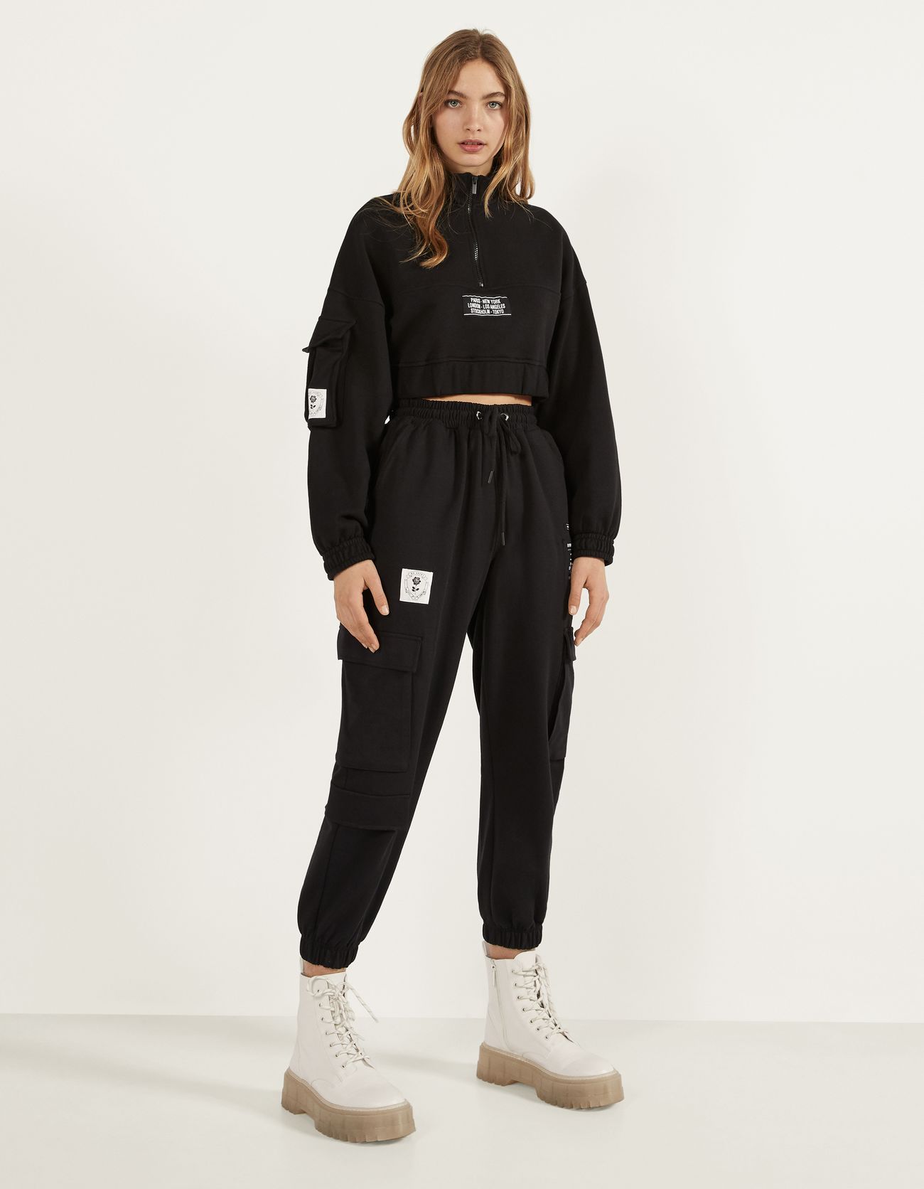 Bershka Fermuarlı crop sweatshirt 6 Bershka Fermuarlı crop sweatshirt 7
