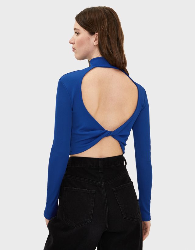 camiseta espalda descubierta