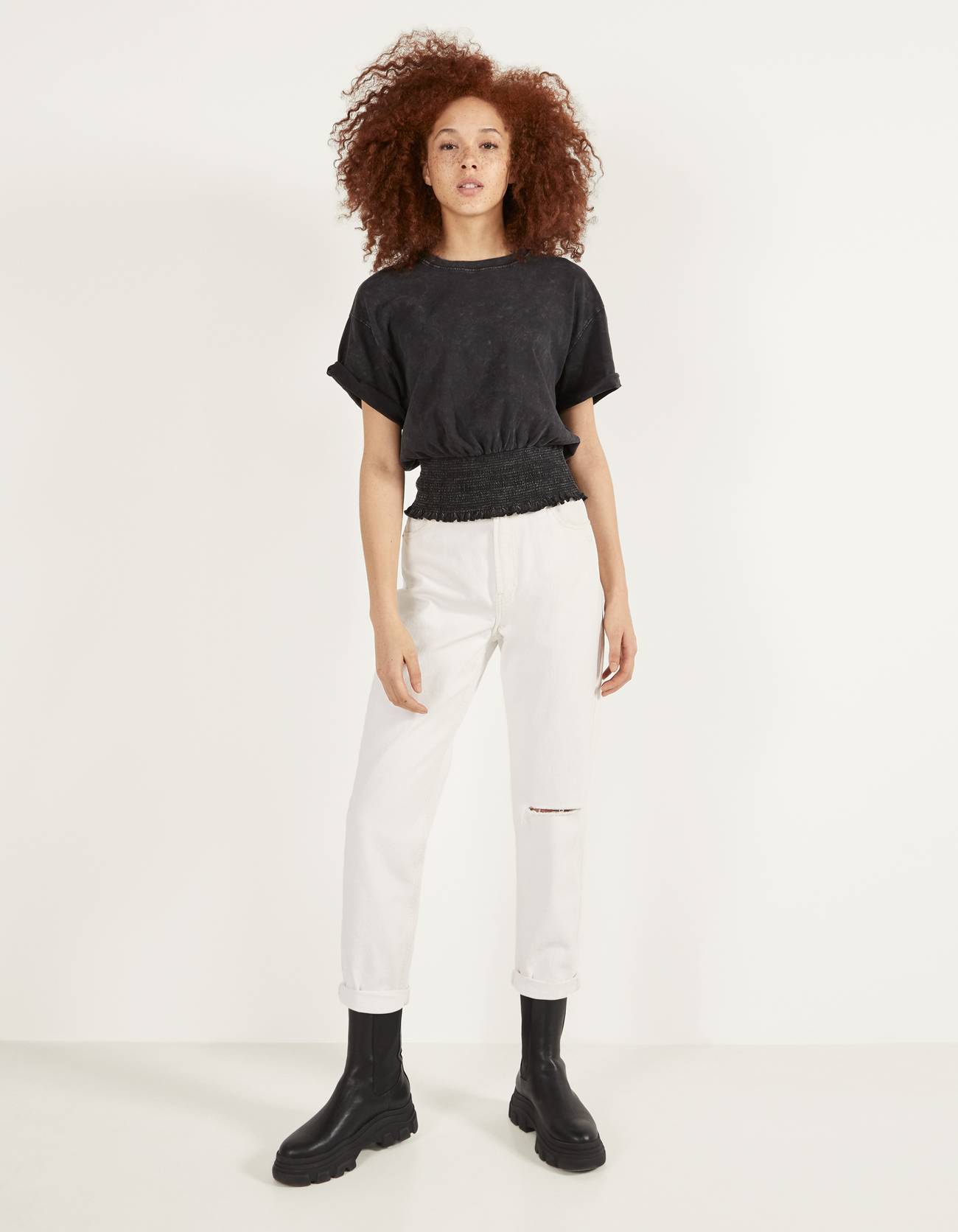 Bershka Büzgülü elastik t-shirt 4 Bershka Büzgülü elastik t-shirt 5