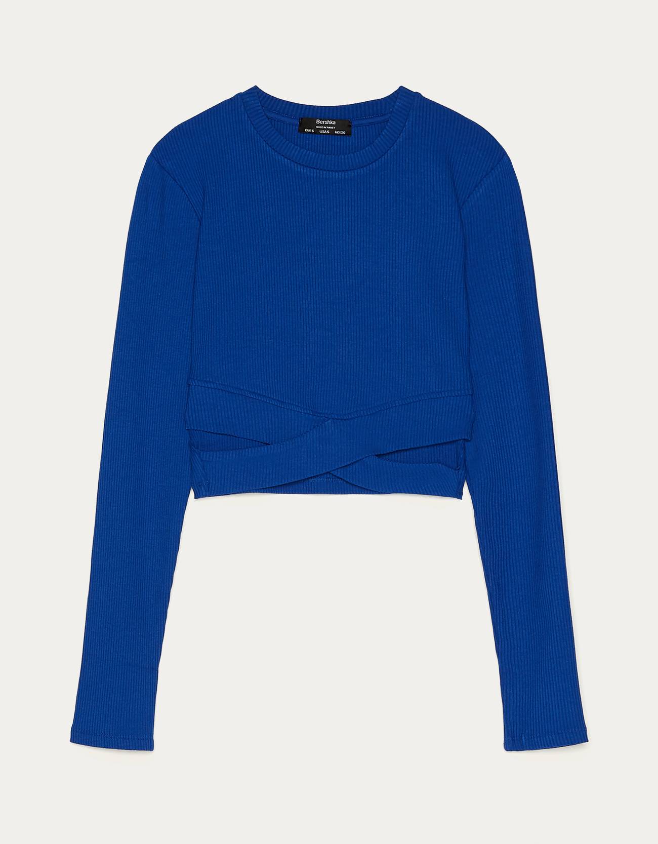 Bershka Yan yırtmaçlı t-shirt 6 Bershka Yan yırtmaçlı t-shirt 7