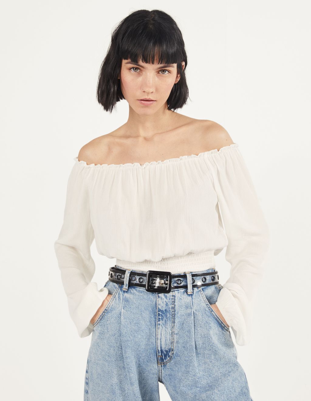 maglia spalle scoperte bershka