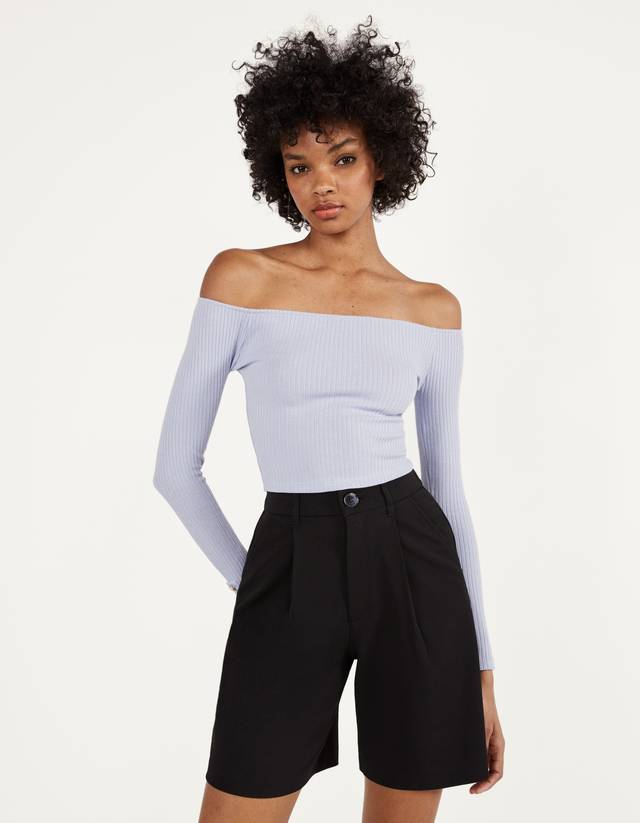 maglia spalle scoperte bershka