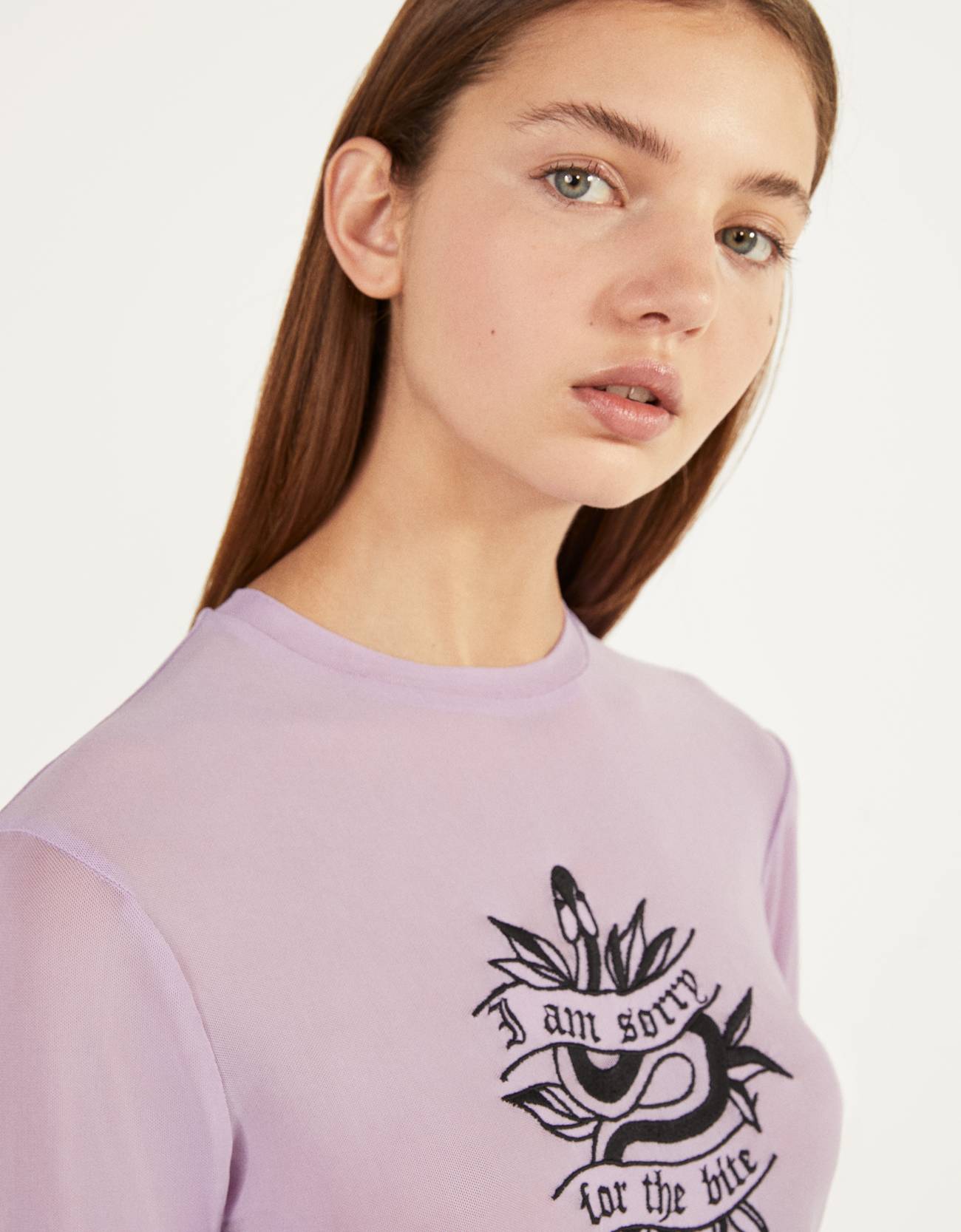 Bershka İşlemeli tül tişört 10 Bershka İşlemeli tül tişört 11