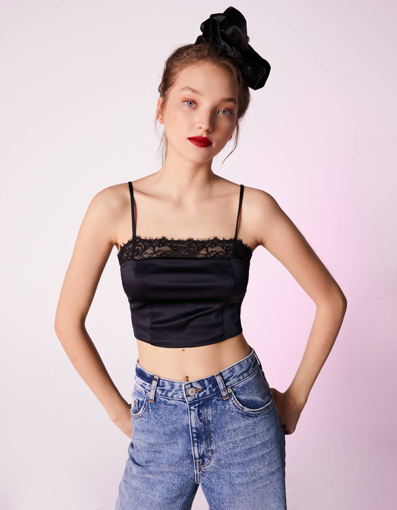 Bershka Askılı saten crop fit slip top 10 Bershka Askılı saten crop fit slip top 11
