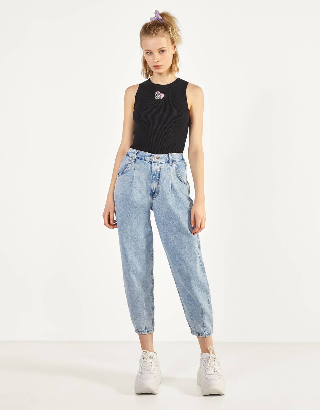 Sleeveless Space Jam x Bershka top 