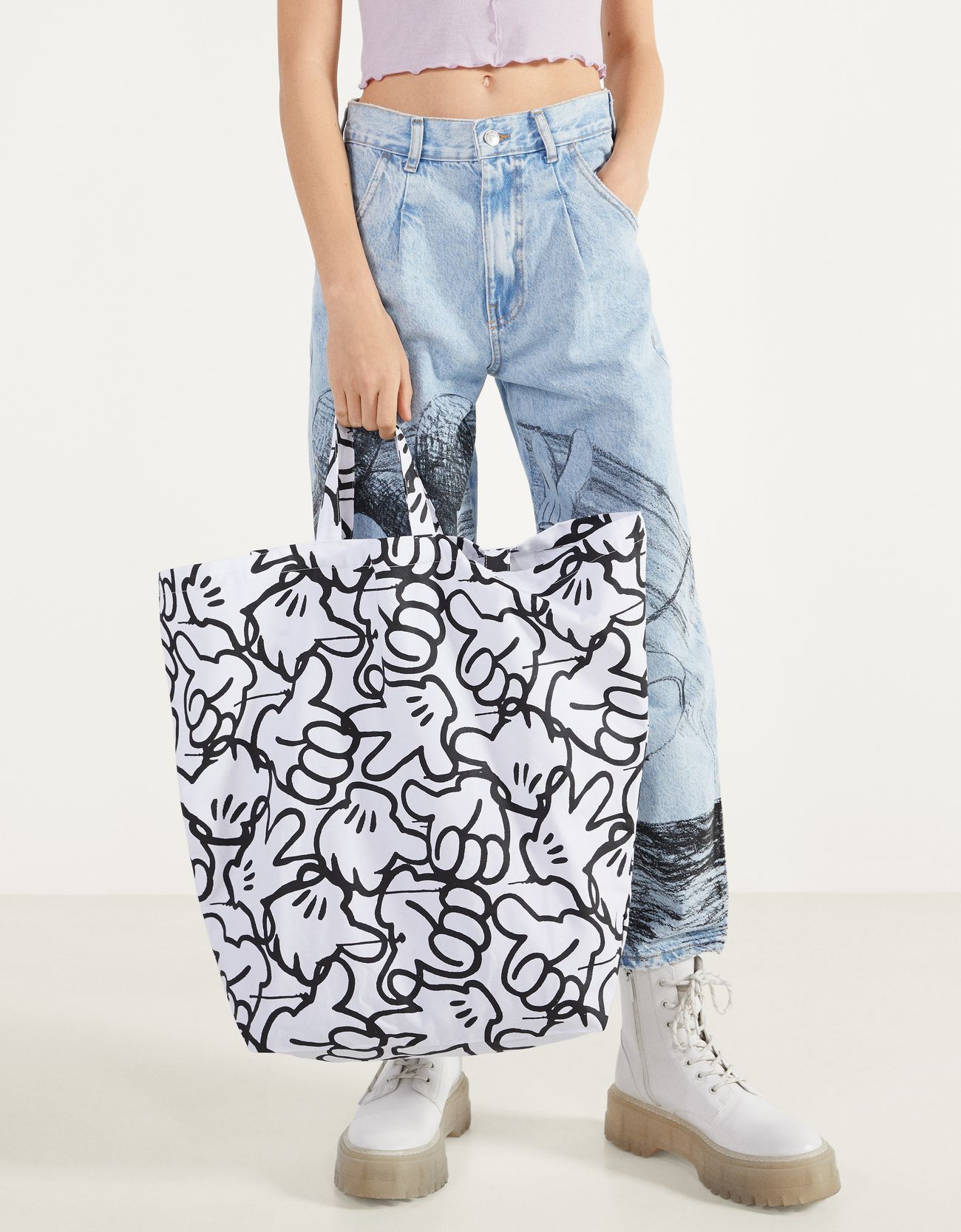 Mickey gets arty” tote bag - CLOTHING 