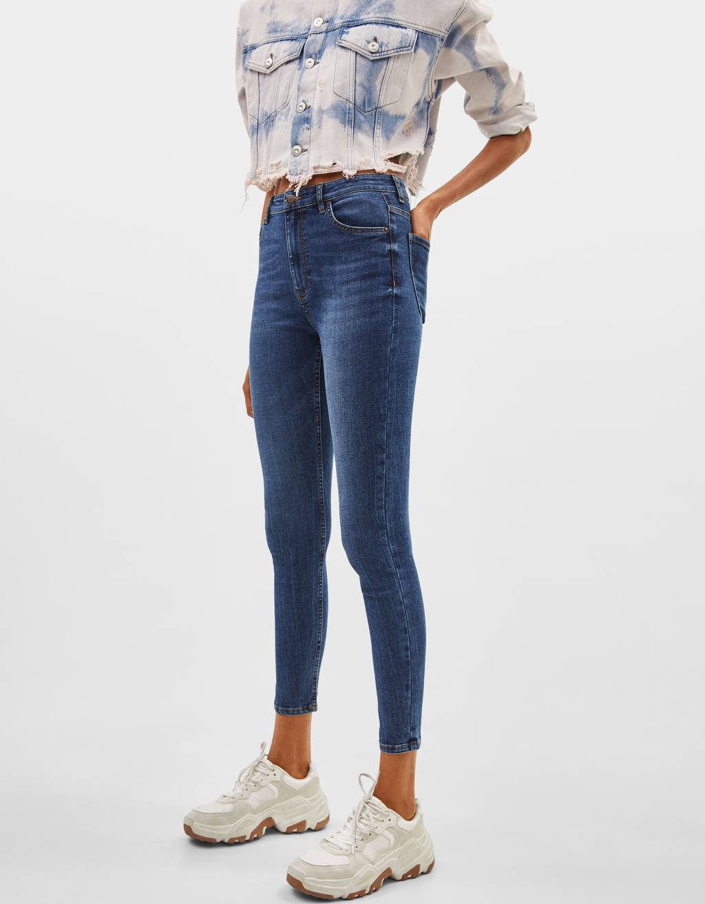 Blugi Skinny High Waist Sacouri Bershka Romania