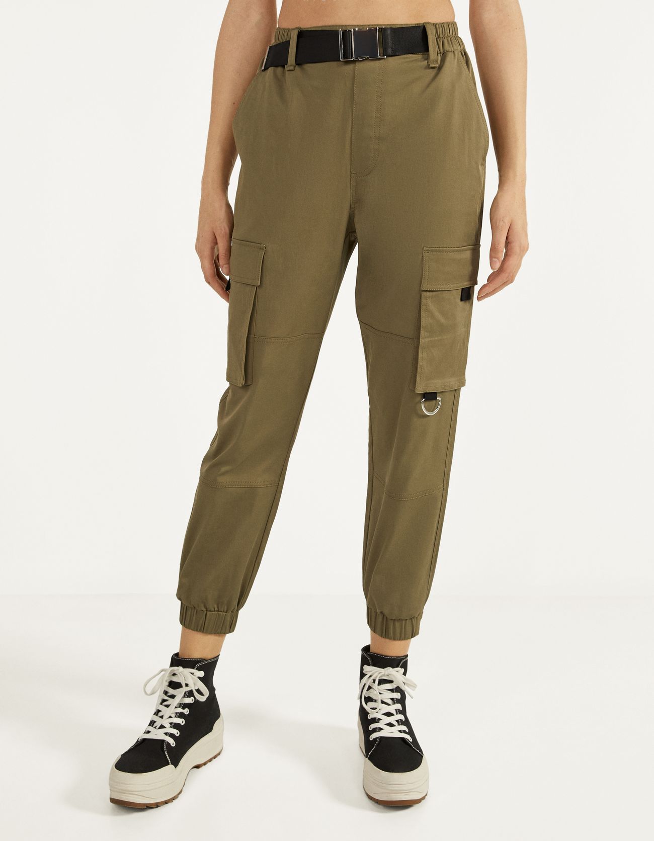 ベルト付きカーゴパンツ ブレザー Bershka Japan 日本