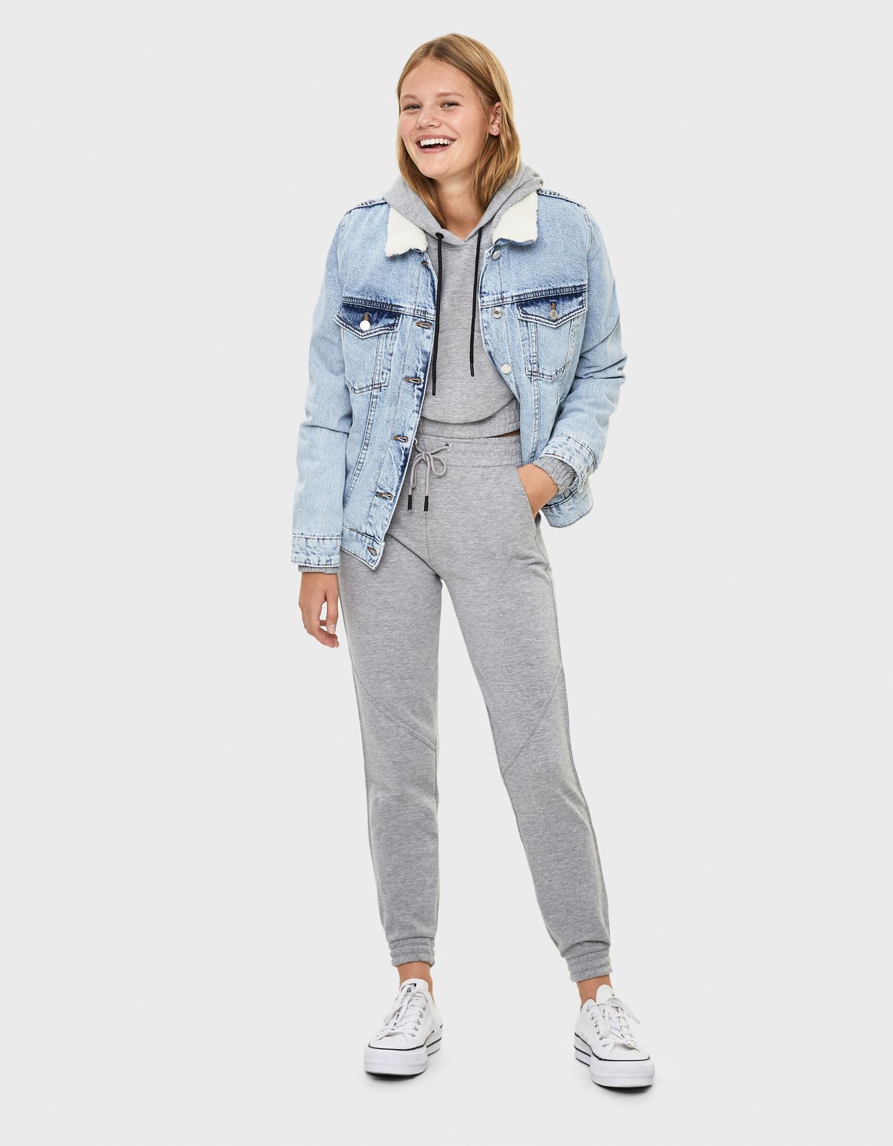 Koton Jogger Pantolon 50 Ye Varan Indirim Bershka Turkey