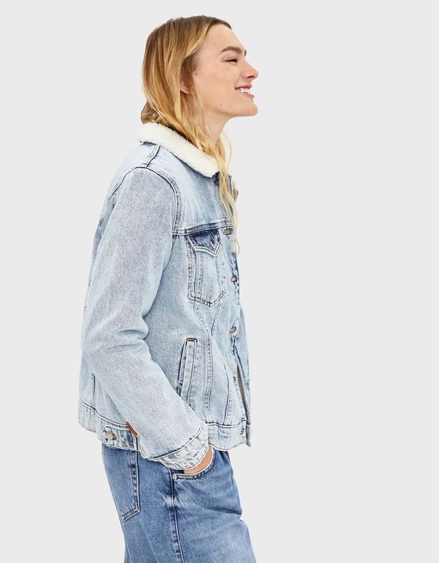 Denim jacket with faux shearling - null - Bershka Montenegro