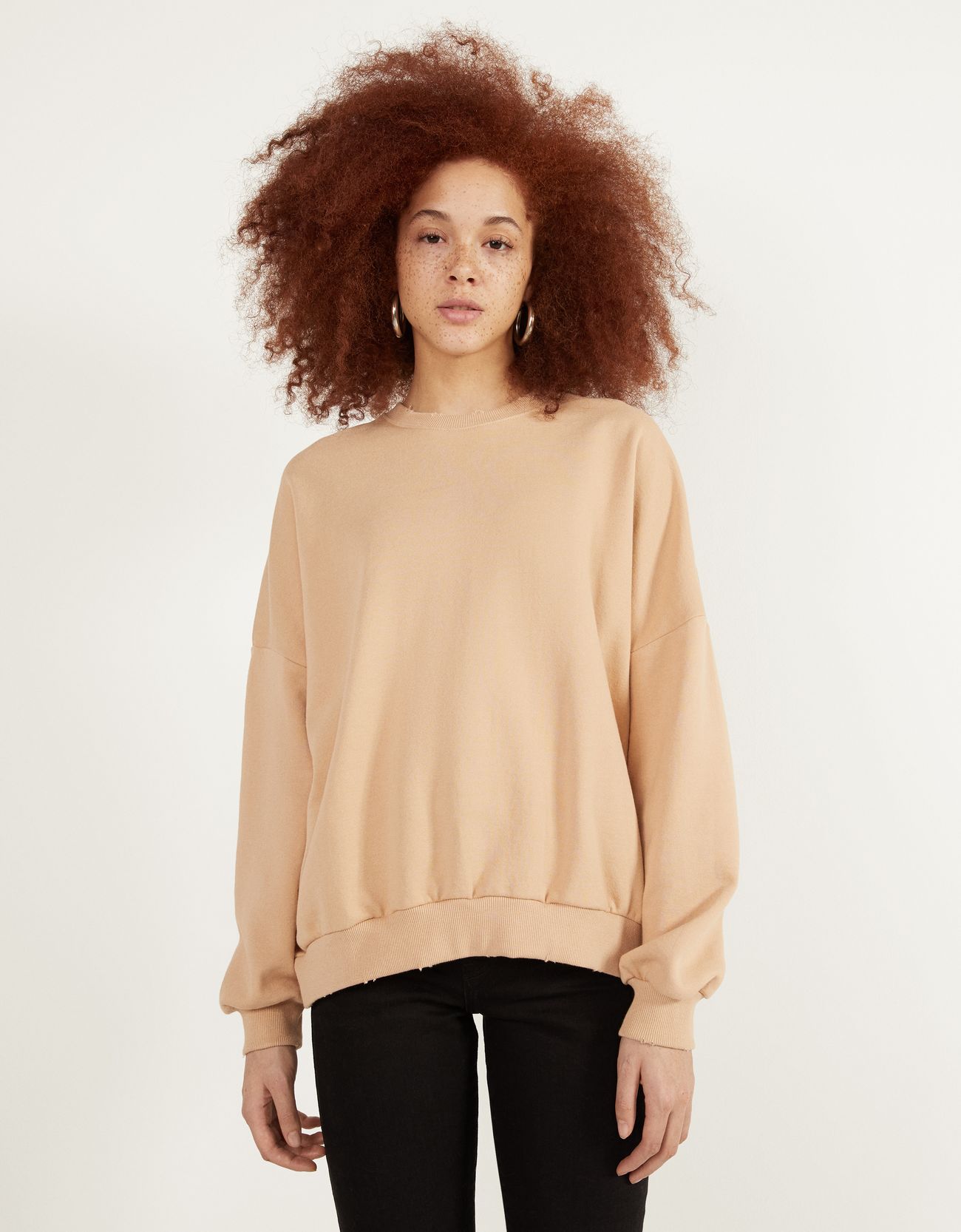 oversize sweatshirt beige