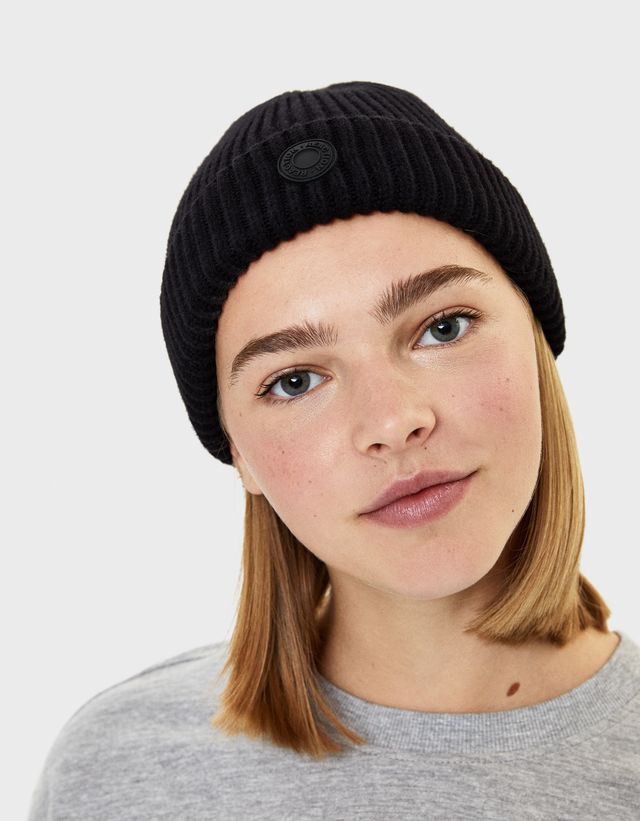 bershka beanie