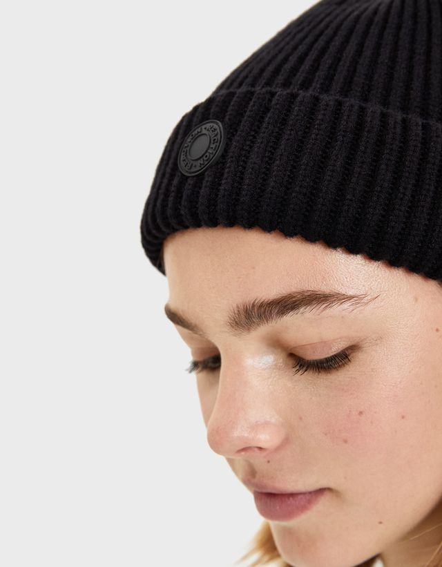 Short beanie - Woman | Bershka