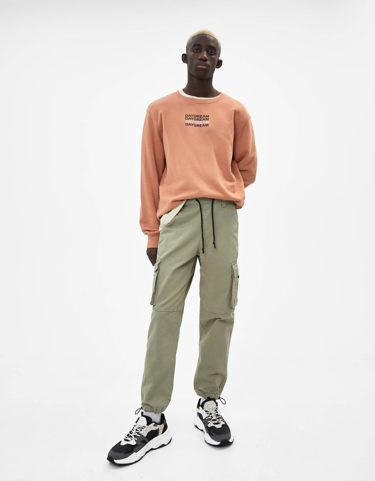 Bershka Kargo jogger pantolon 0 Bershka Kargo jogger pantolon 1