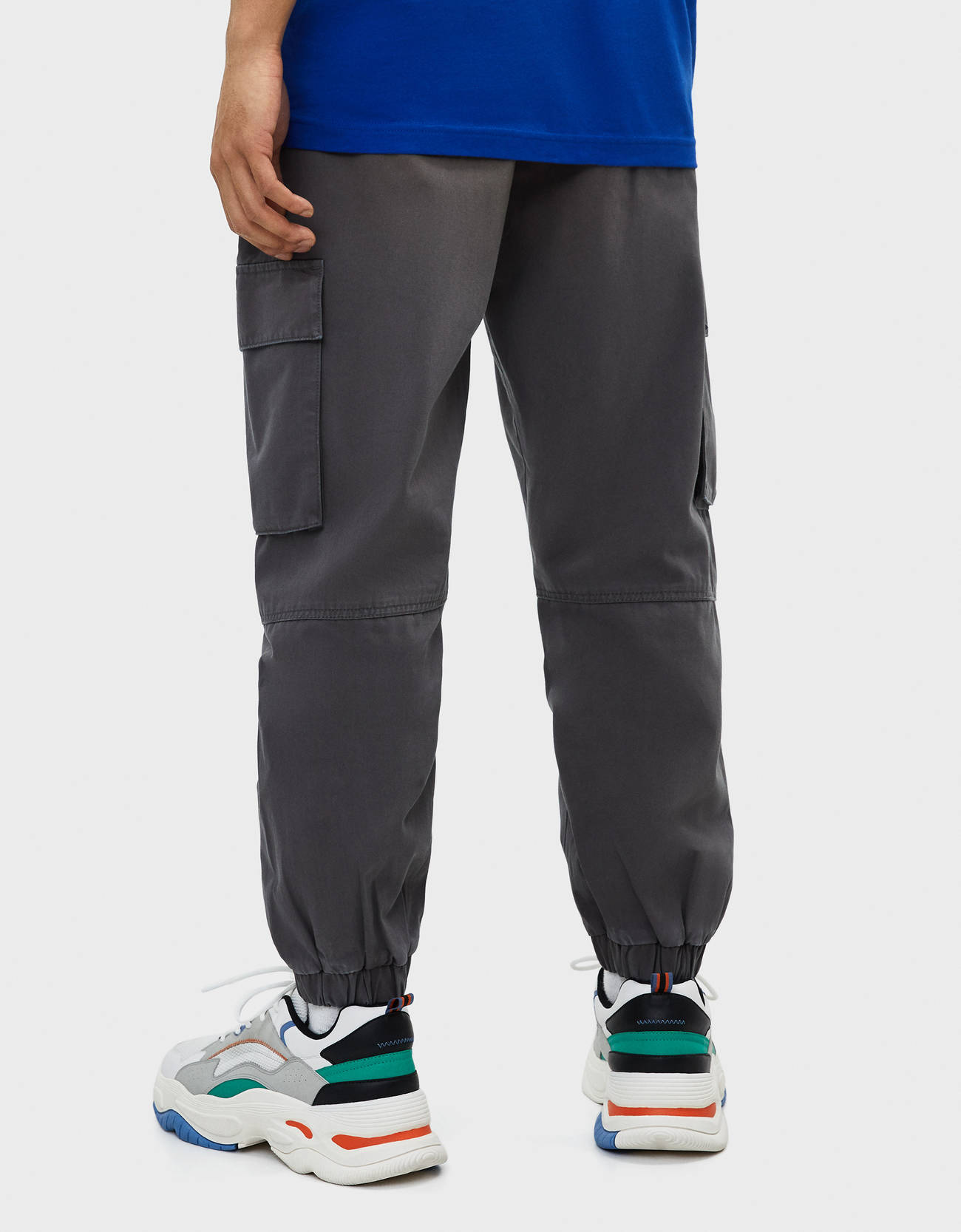 Bershka Kemerli kargo pantolon 0 Bershka Kemerli kargo pantolon 1