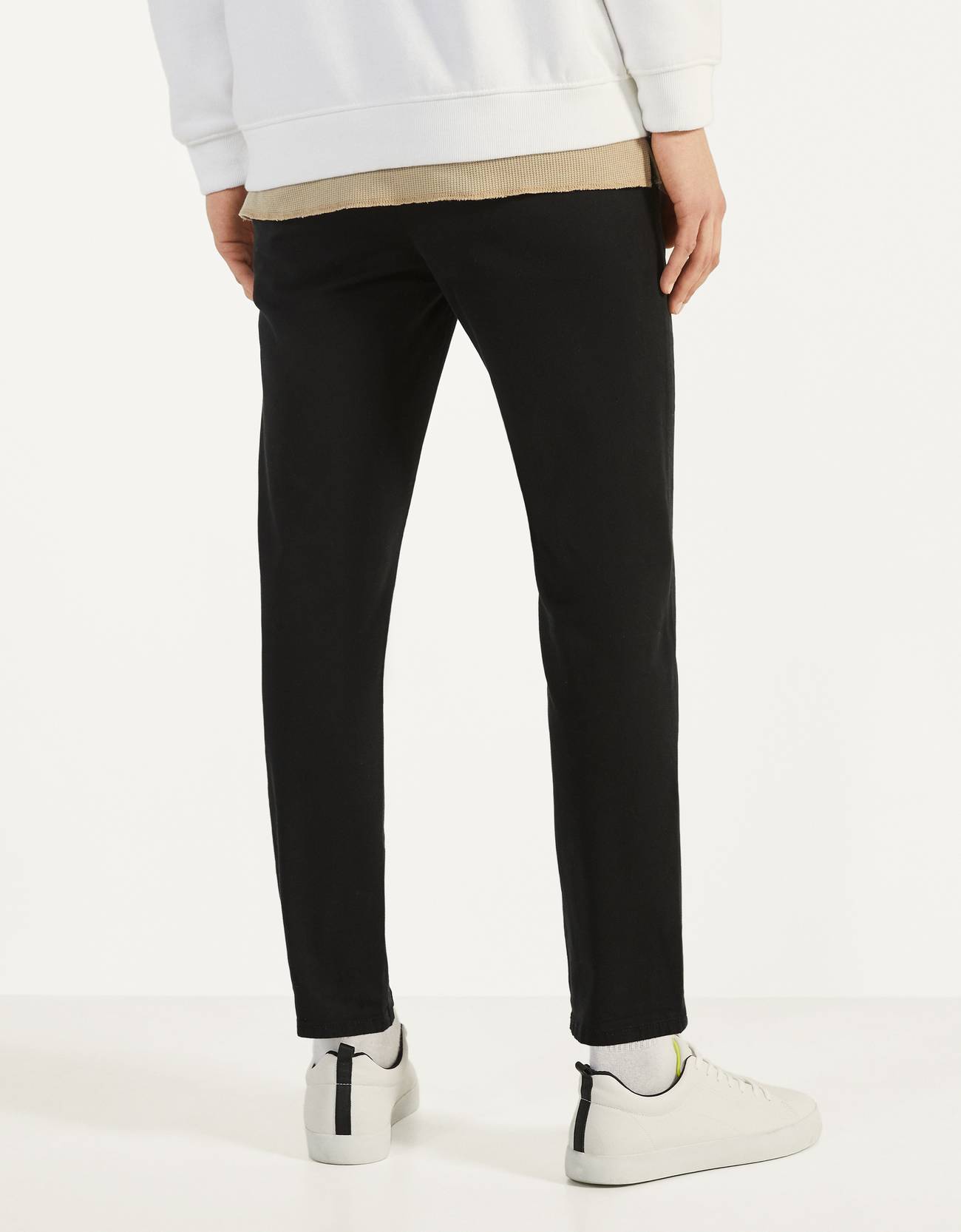 Bershka Kemerli slim fit chino pantolon 8 Bershka Kemerli slim fit chino pantolon 9