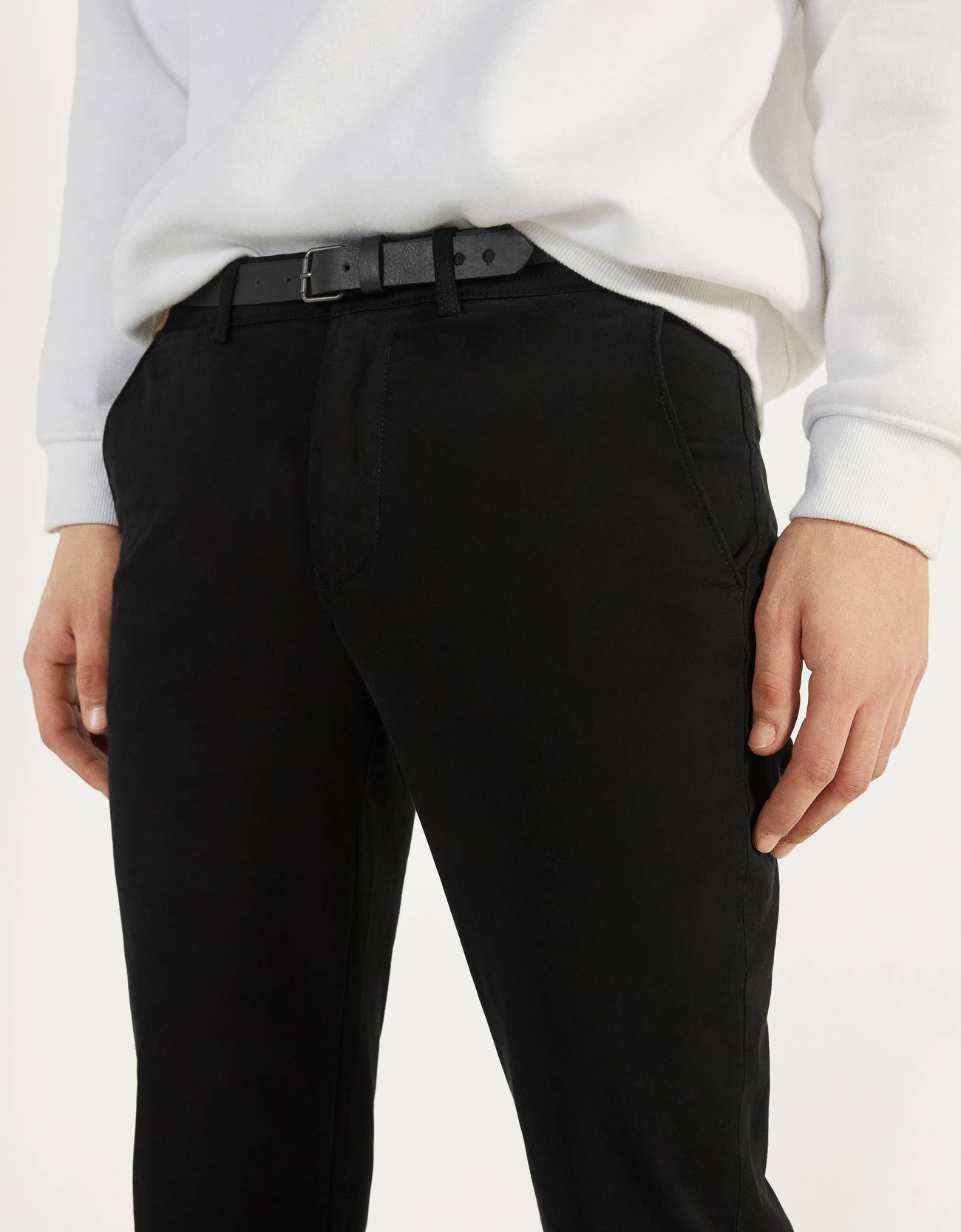Bershka Kemerli slim fit chino pantolon 6 Bershka Kemerli slim fit chino pantolon 7