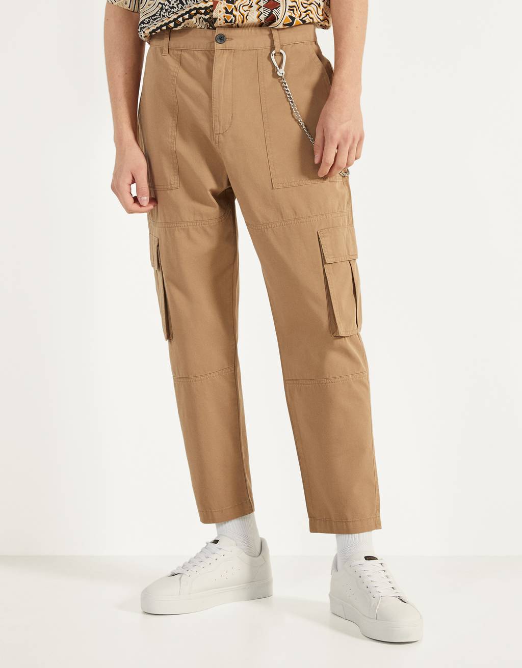 bershka cargo pants with chain