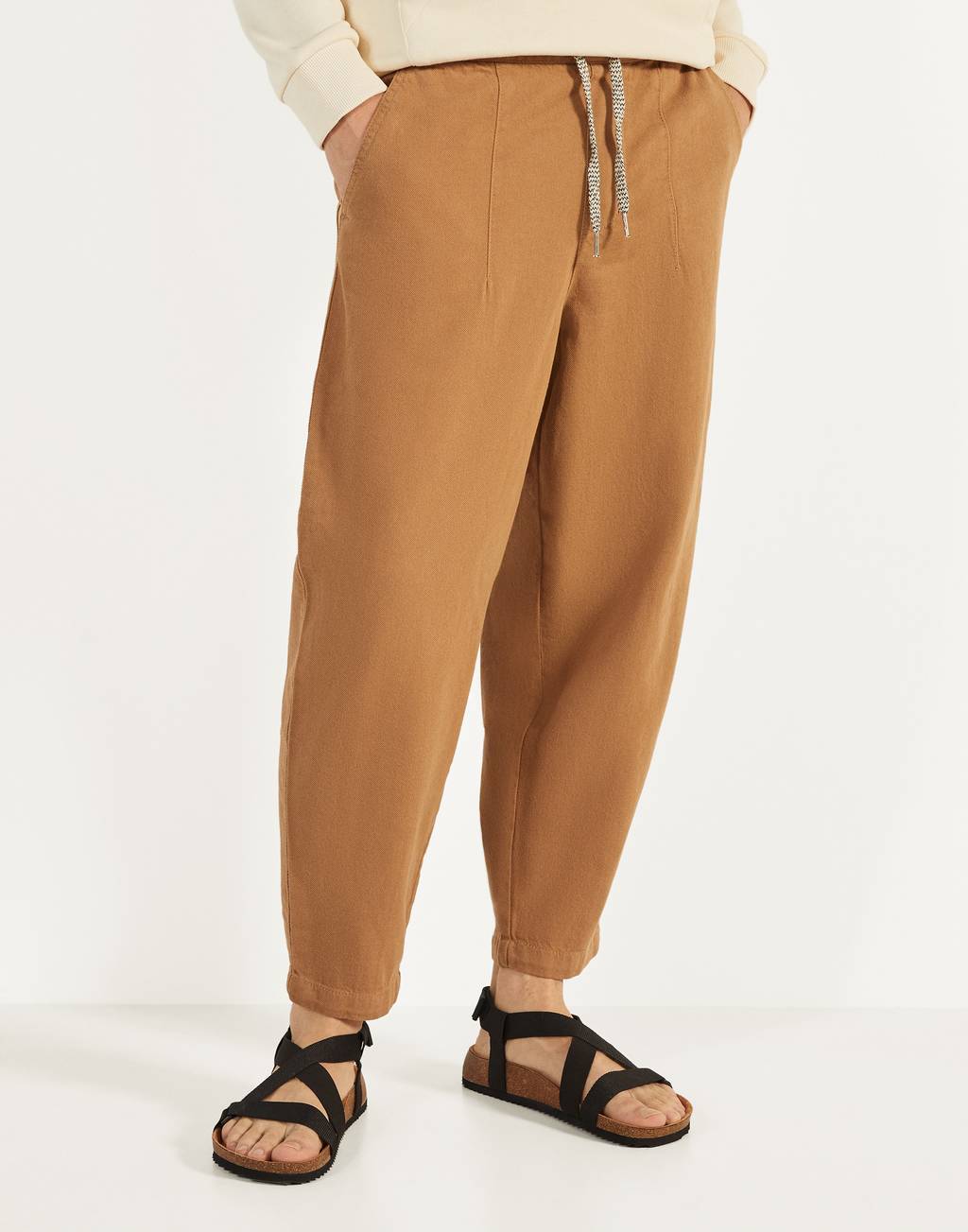 Balloon fit joggers - New - Bershka 