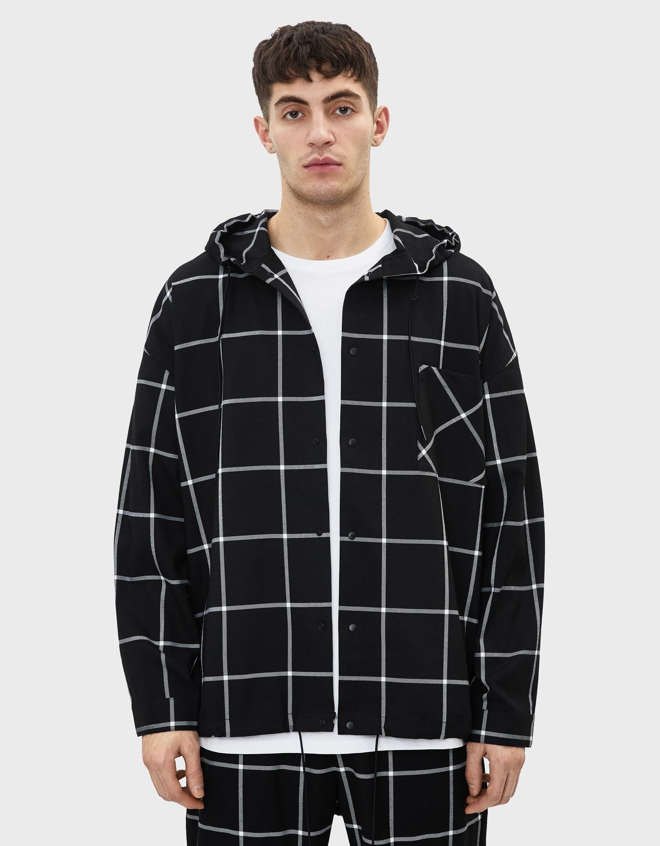 チェック柄フード付きシャツジャケット ジャケット Bershka Japan チェック柄フード付きシャツジャケット ジャケット Bershka Japan