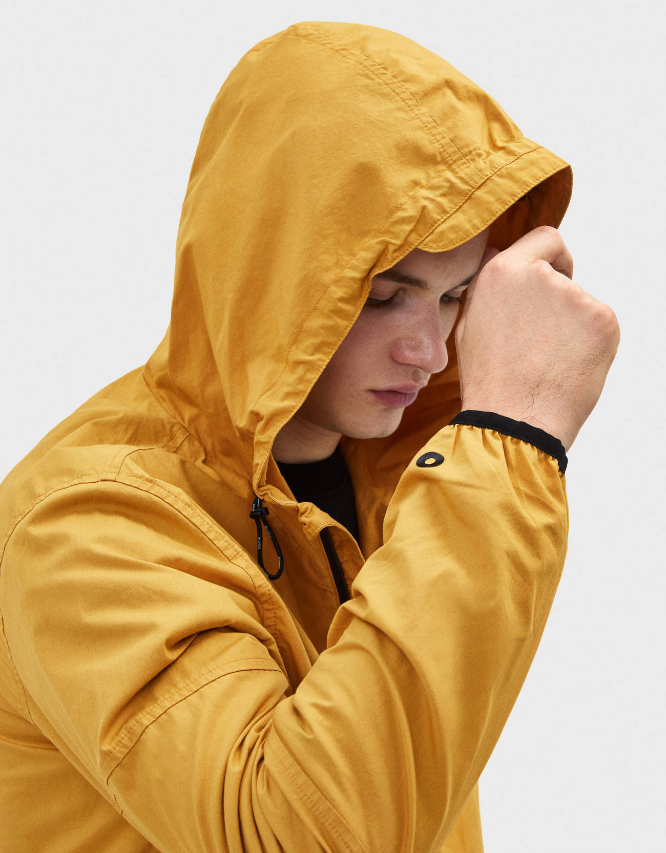 Bershka Kapüşonlu pamuklu şişme mont 2 Bershka Kapüşonlu pamuklu şişme mont 3