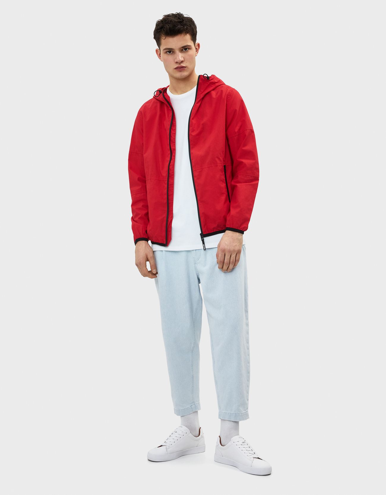 Bershka Kapüşonlu pamuklu şişme mont 4 Bershka Kapüşonlu pamuklu şişme mont 5