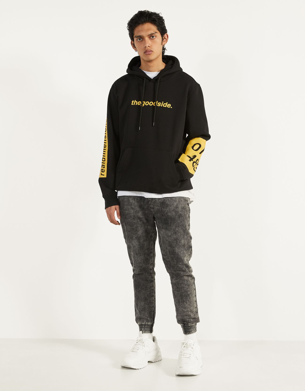Bershka Desenli kapüşonlu sweatshirt 4 Bershka Desenli kapüşonlu sweatshirt 5