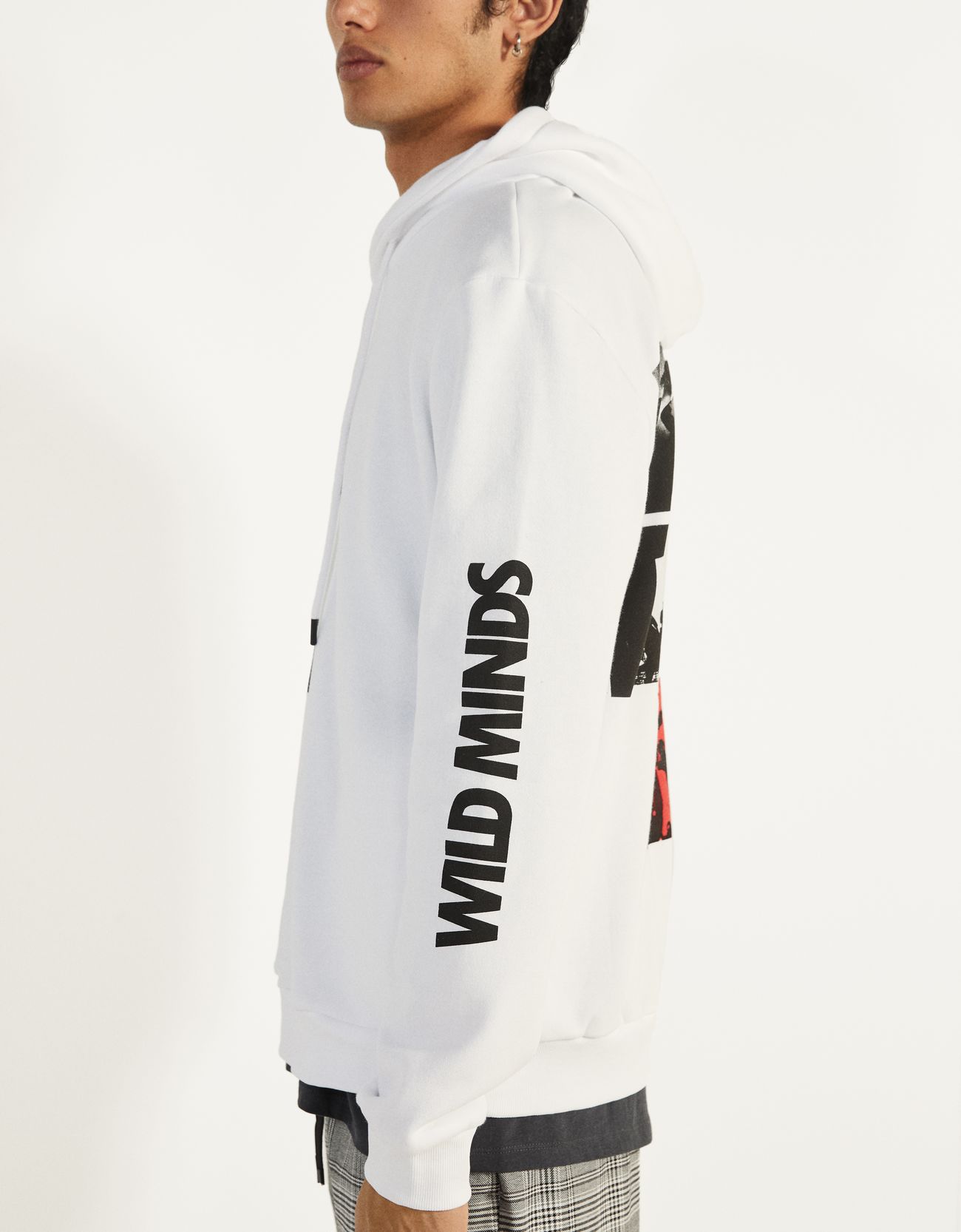 Bershka Desenli kapüşonlu sweatshirt 2 Bershka Desenli kapüşonlu sweatshirt 3