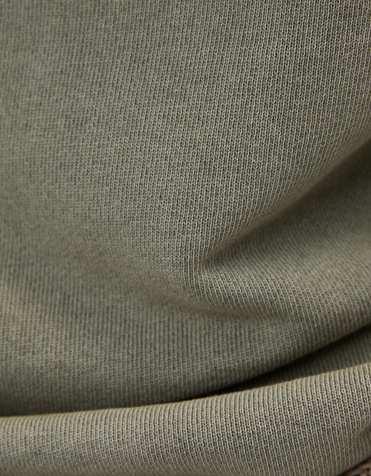 Bershka Rengi açılmış sweatshirt 2 Bershka Rengi açılmış sweatshirt 3
