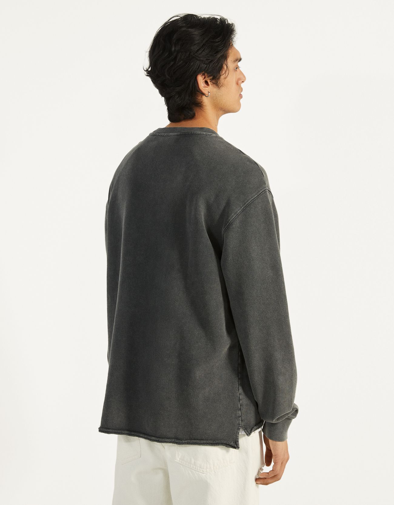 Bershka Rengi açılmış sweatshirt 0 Bershka Rengi açılmış sweatshirt 1