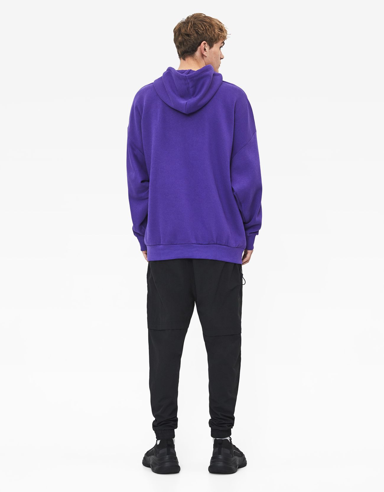 Bershka Kapüşonlu sweatshirt 0 Bershka Kapüşonlu sweatshirt 1