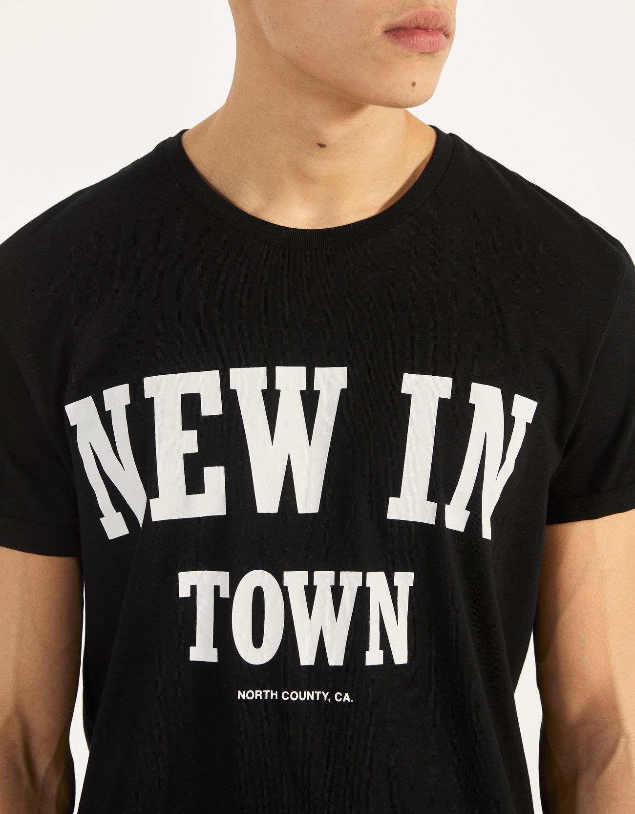 Bershka Baskılı t-shirt 8 Bershka Baskılı t-shirt 9
