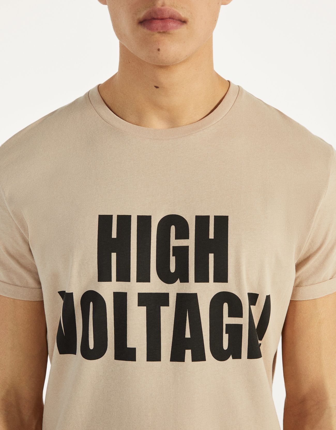 Bershka Baskılı t-shirt 10 Bershka Baskılı t-shirt 11