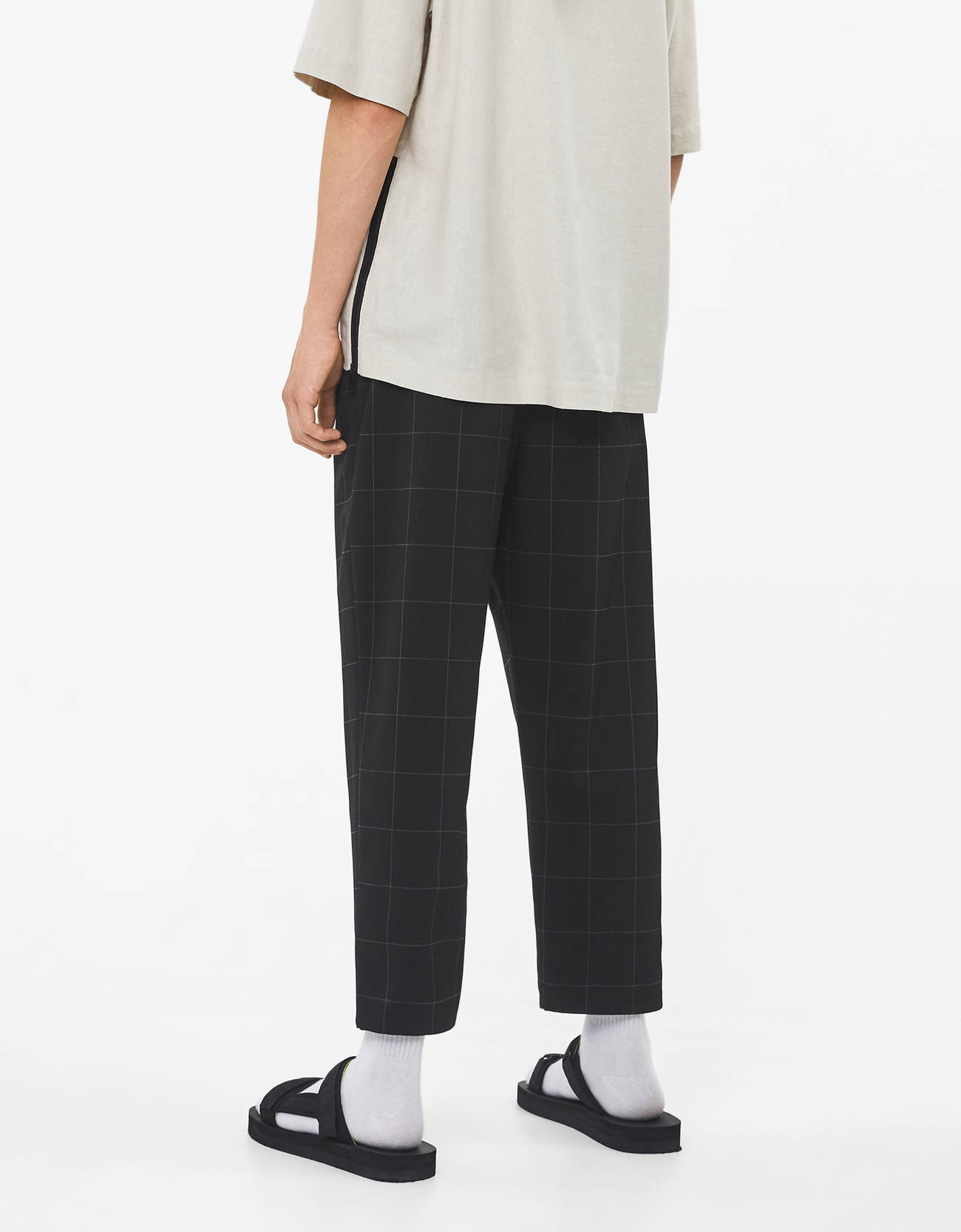 Bershka Kareli Skinny Fit pantolon 0 Bershka Kareli Skinny Fit pantolon 1