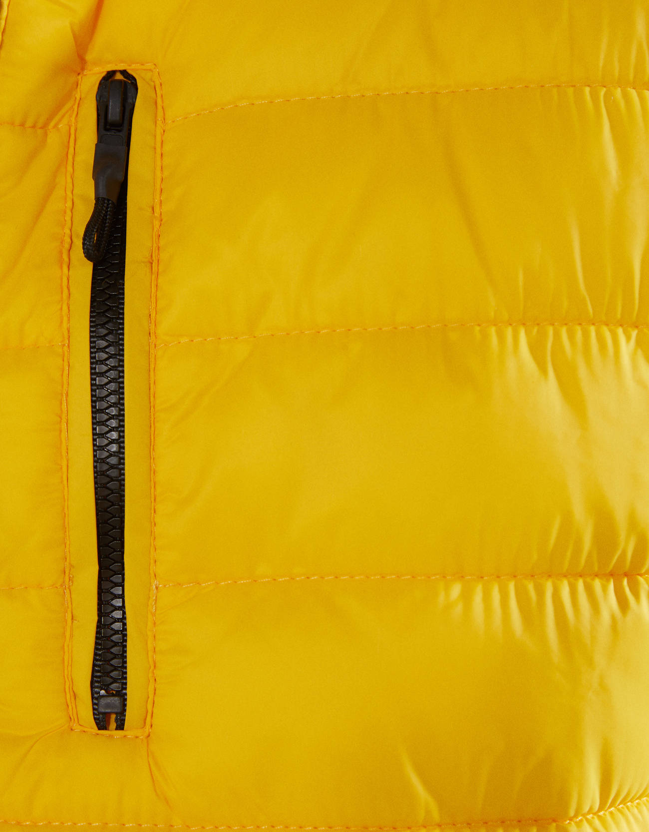 Bershka Kapüşonlu şişme mont 8 Bershka Kapüşonlu şişme mont 9