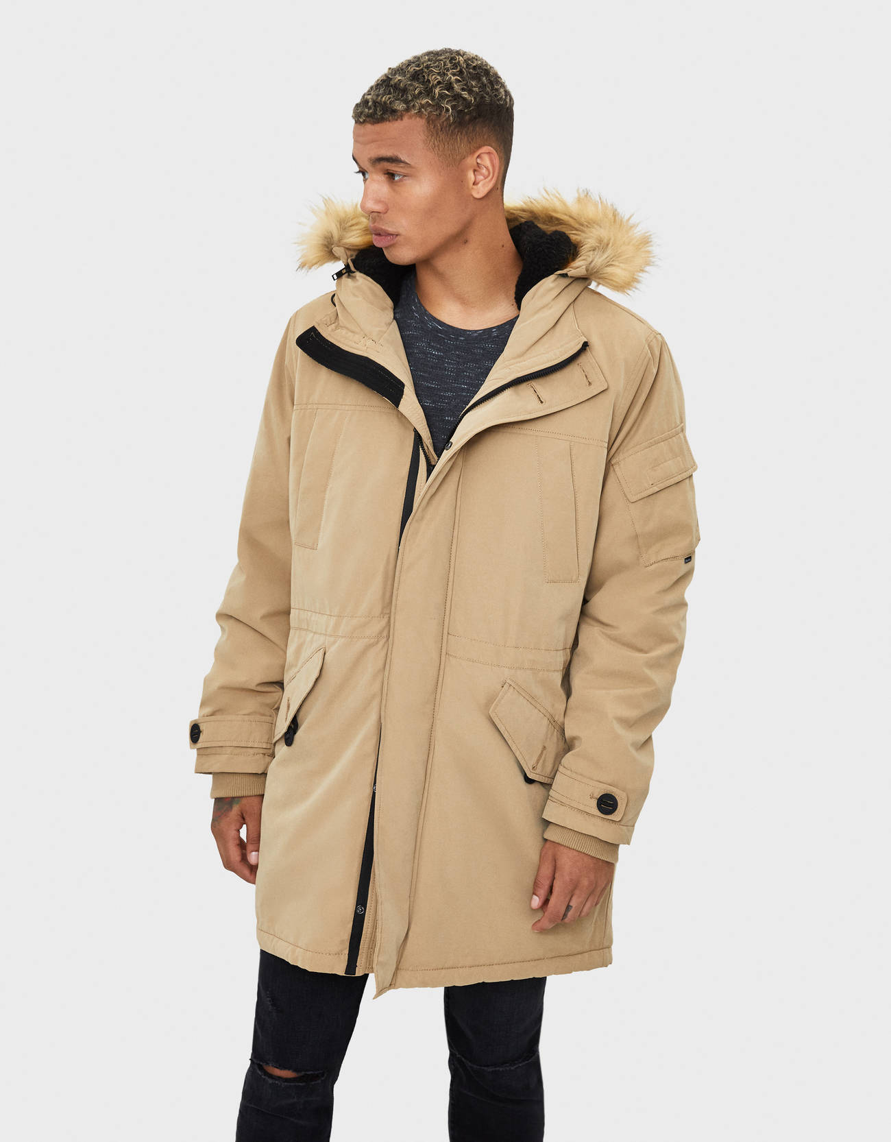 Bershka Pamuklu şişme kapüşonlu parka 10 Bershka Pamuklu şişme kapüşonlu parka 11