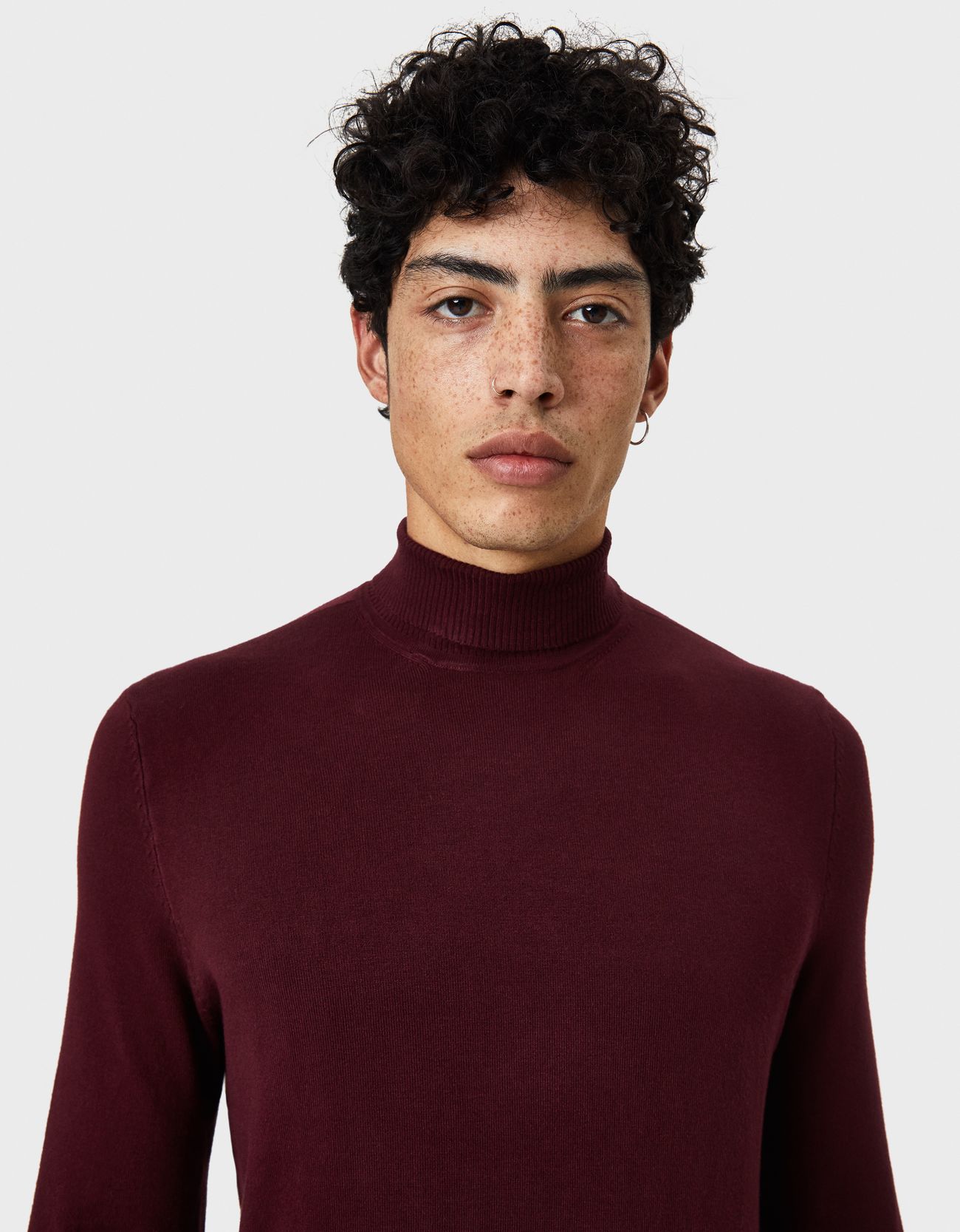 Bershka Balıkçı yaka kazak 0 Bershka Balıkçı yaka kazak 1
