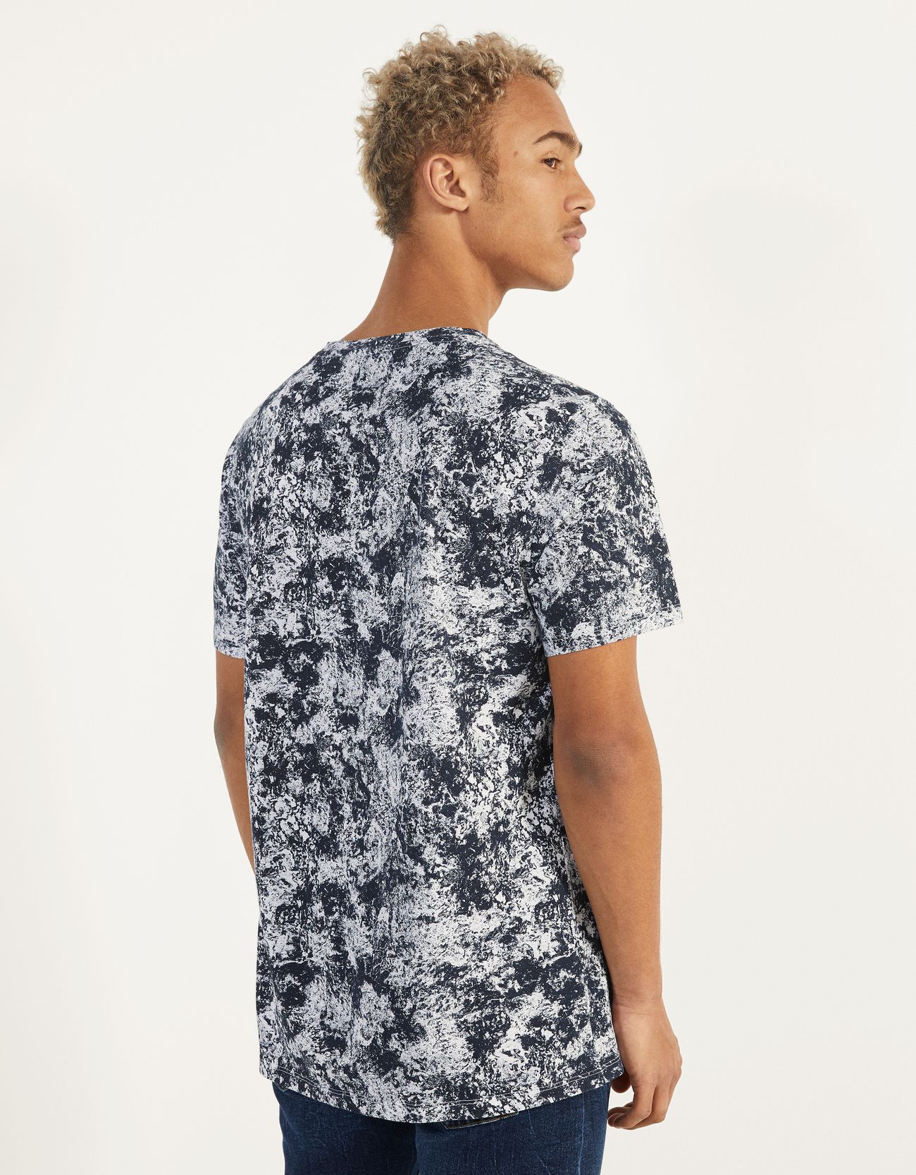 Bershka Baskılı t-shirt 0 Bershka Baskılı t-shirt 1