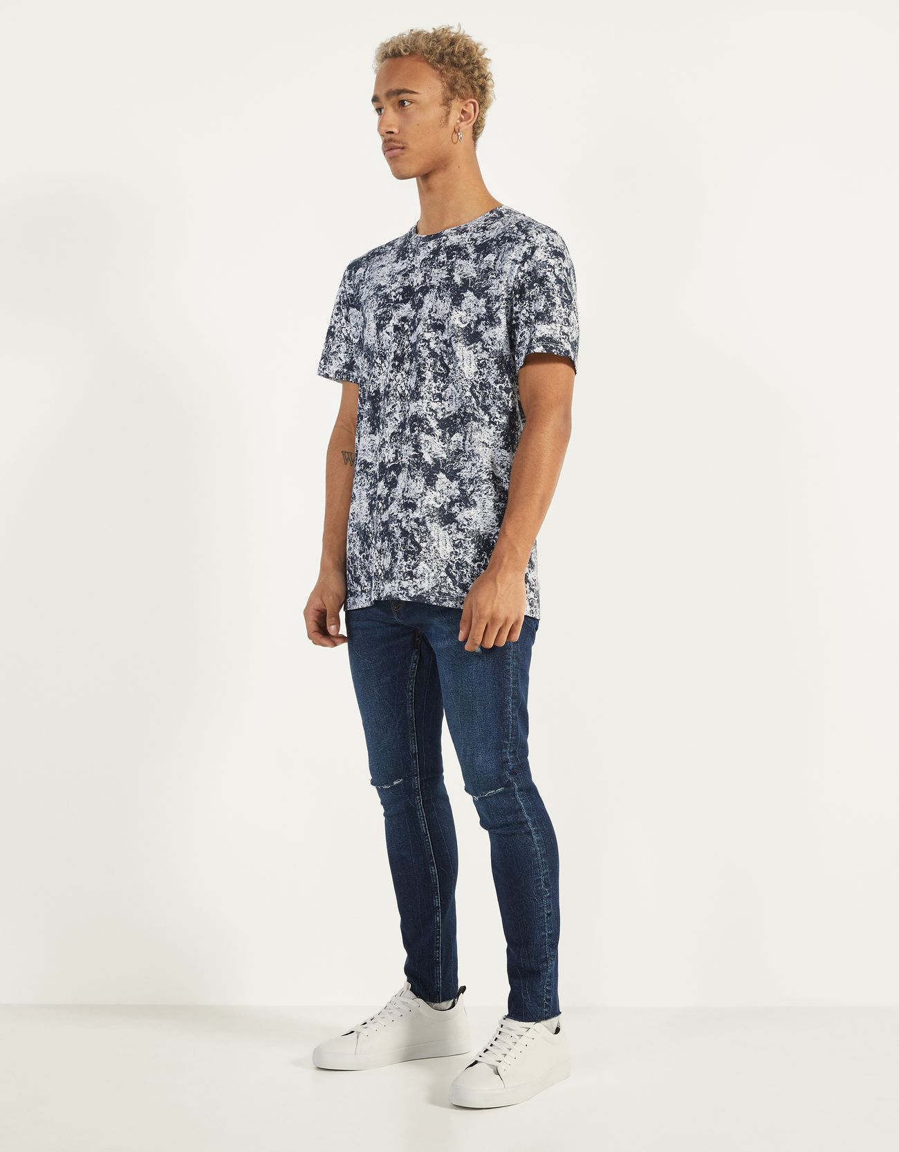 Bershka Baskılı t-shirt 6 Bershka Baskılı t-shirt 7