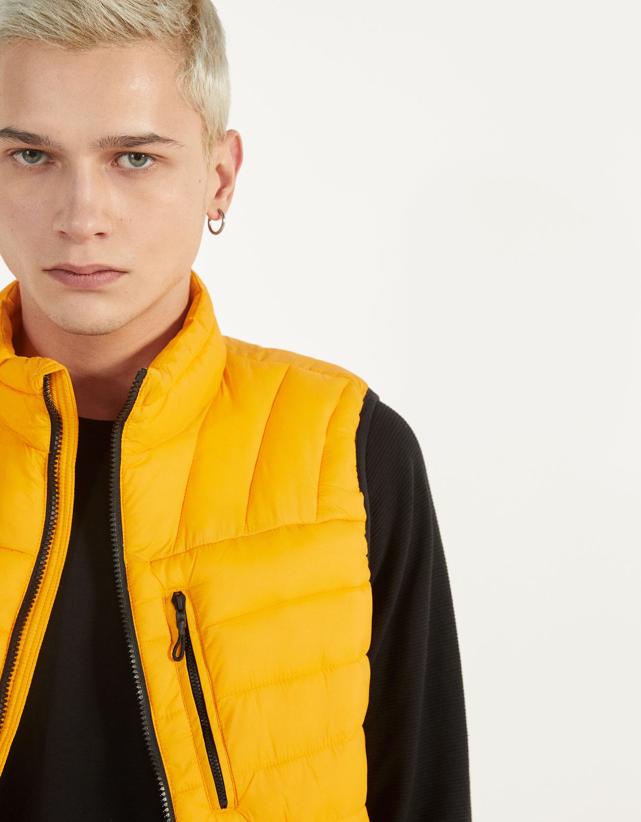 Bershka Şişme yelek 2 Bershka Şişme yelek 3