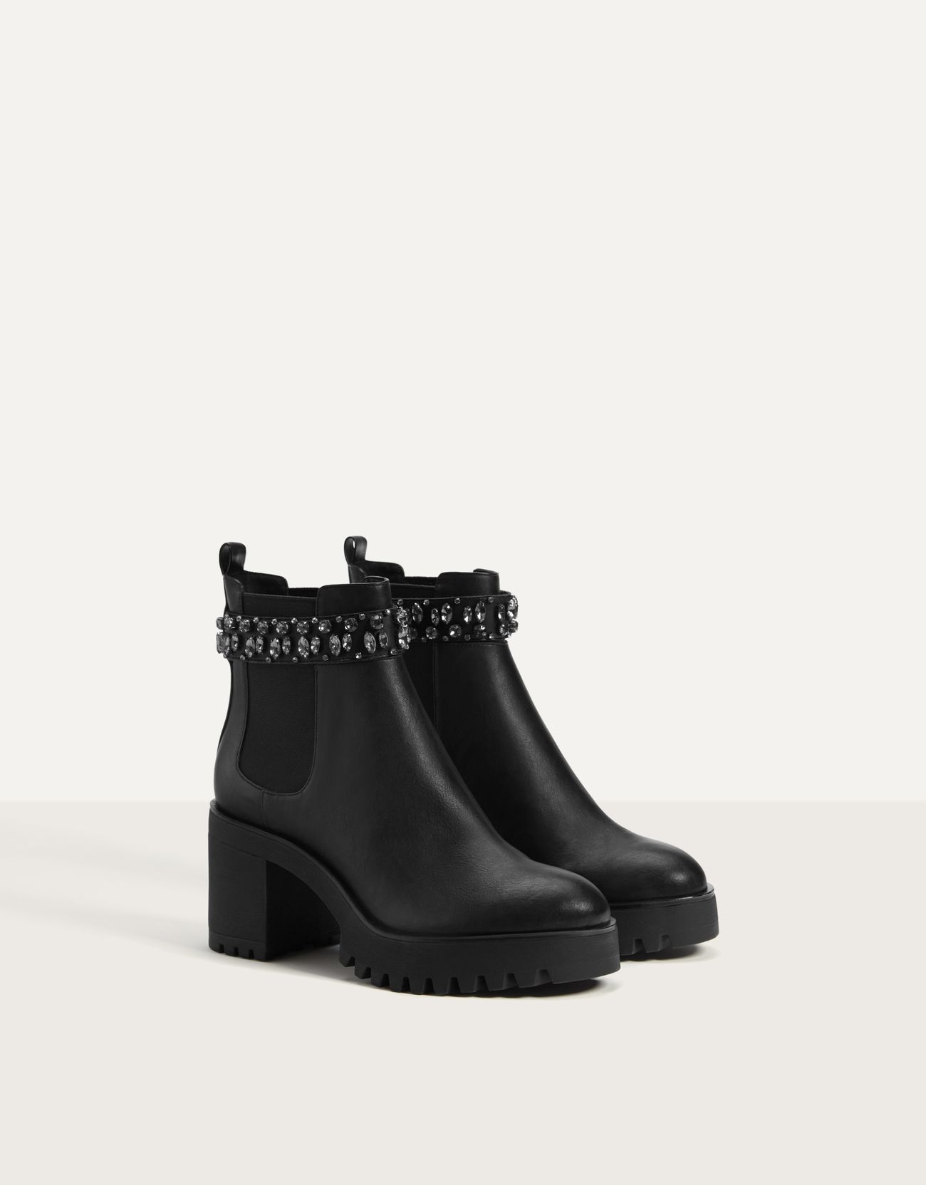 high heel chelsea boot