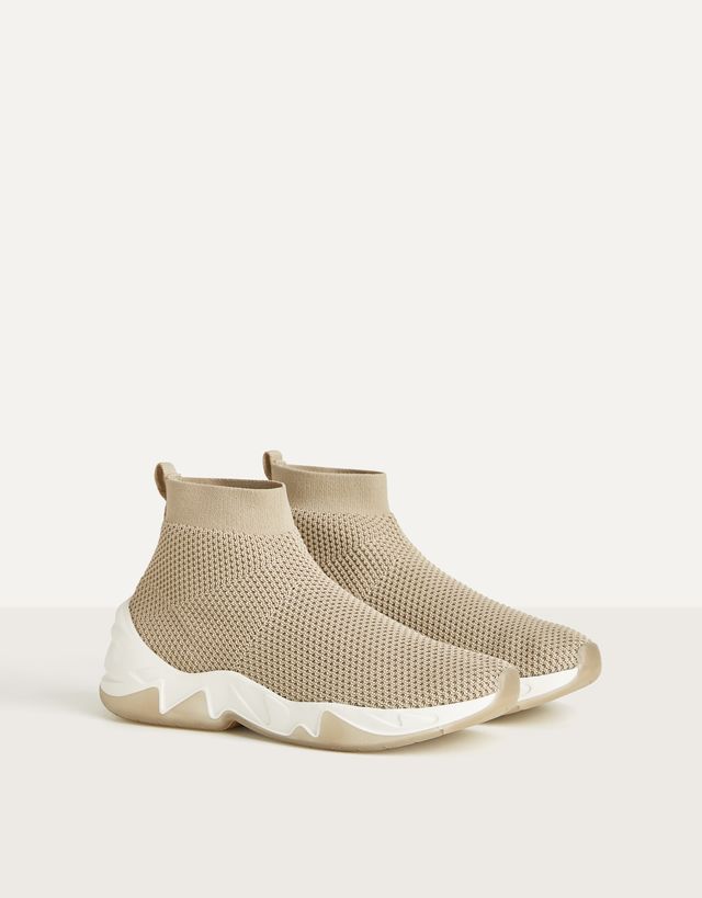 Botines deportivos suela XL - null - Bershka Nicaragua