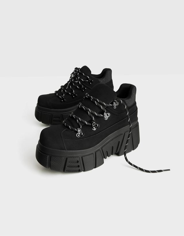 high top trainer shoes