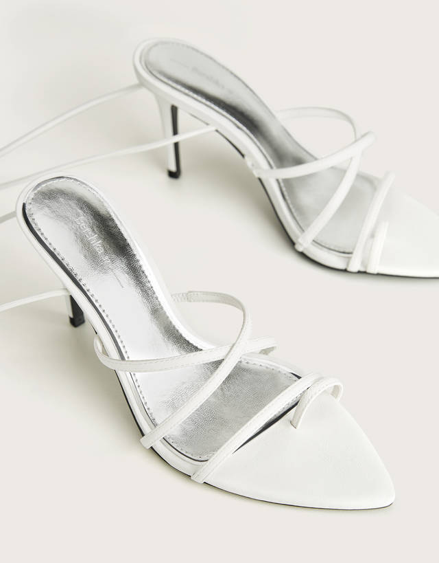 Sandalia tacón tiras atada - null - Bershka Maroc