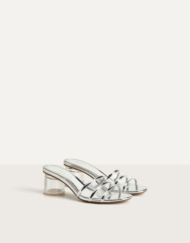 Sandalia tacón lunares - null - Bershka Guatemala