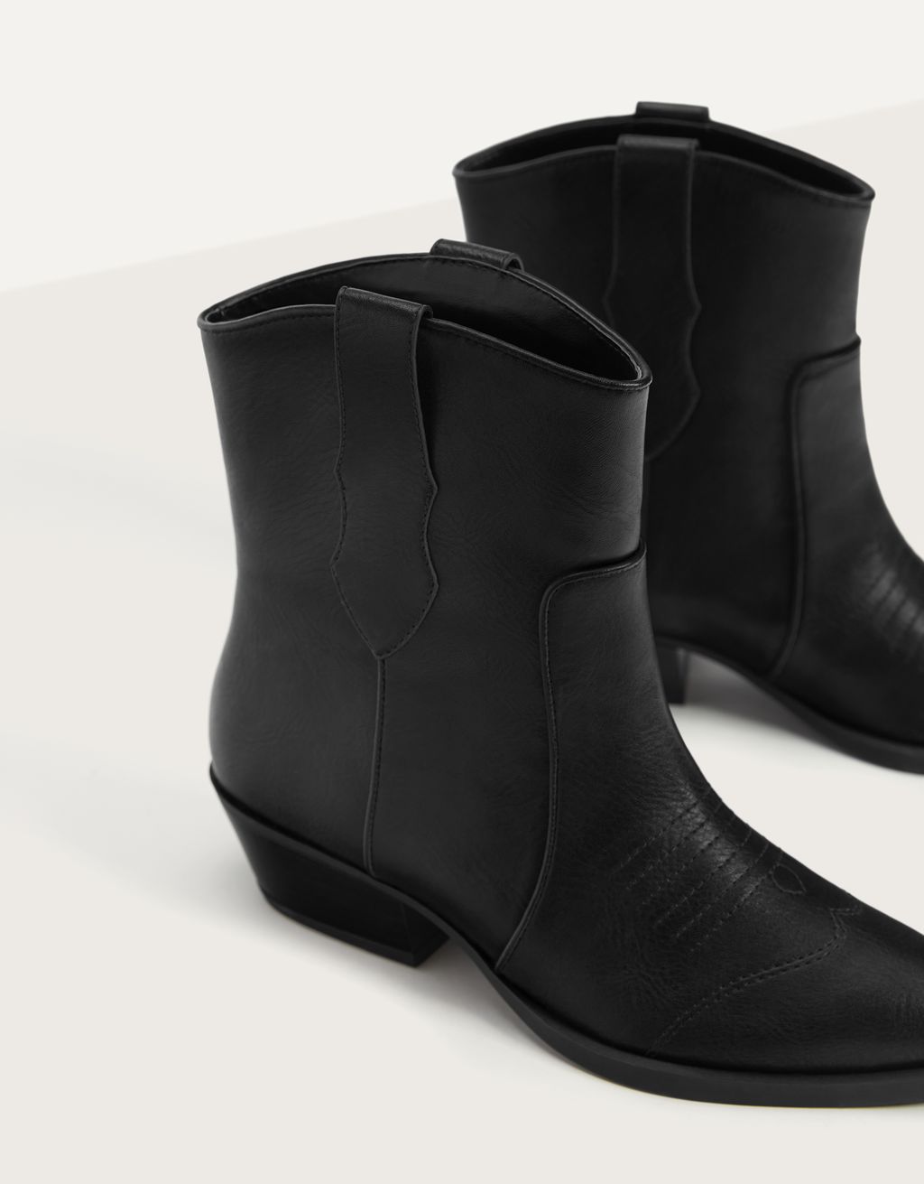 Botines cowboy pespuntes - null - Bershka Maroc