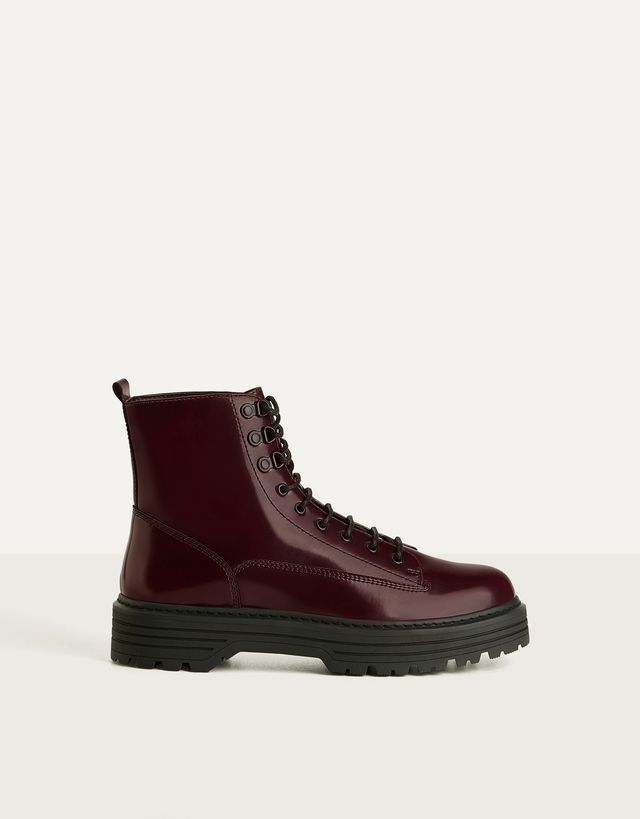 Botas acordonadas hombre - Colección Join Life - Bershka Venezuela