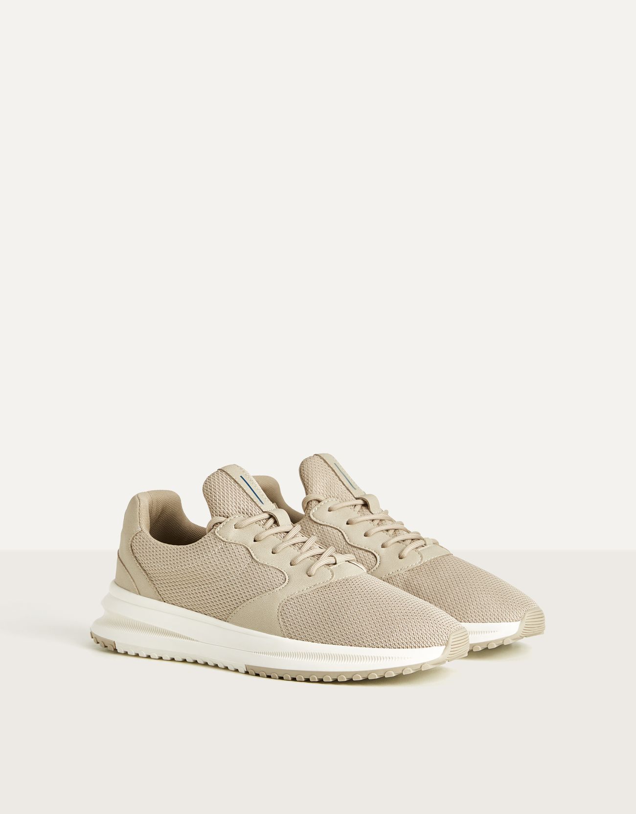 Deportivas rejilla calcetín hombre - Zapatos - Bershka Panamá