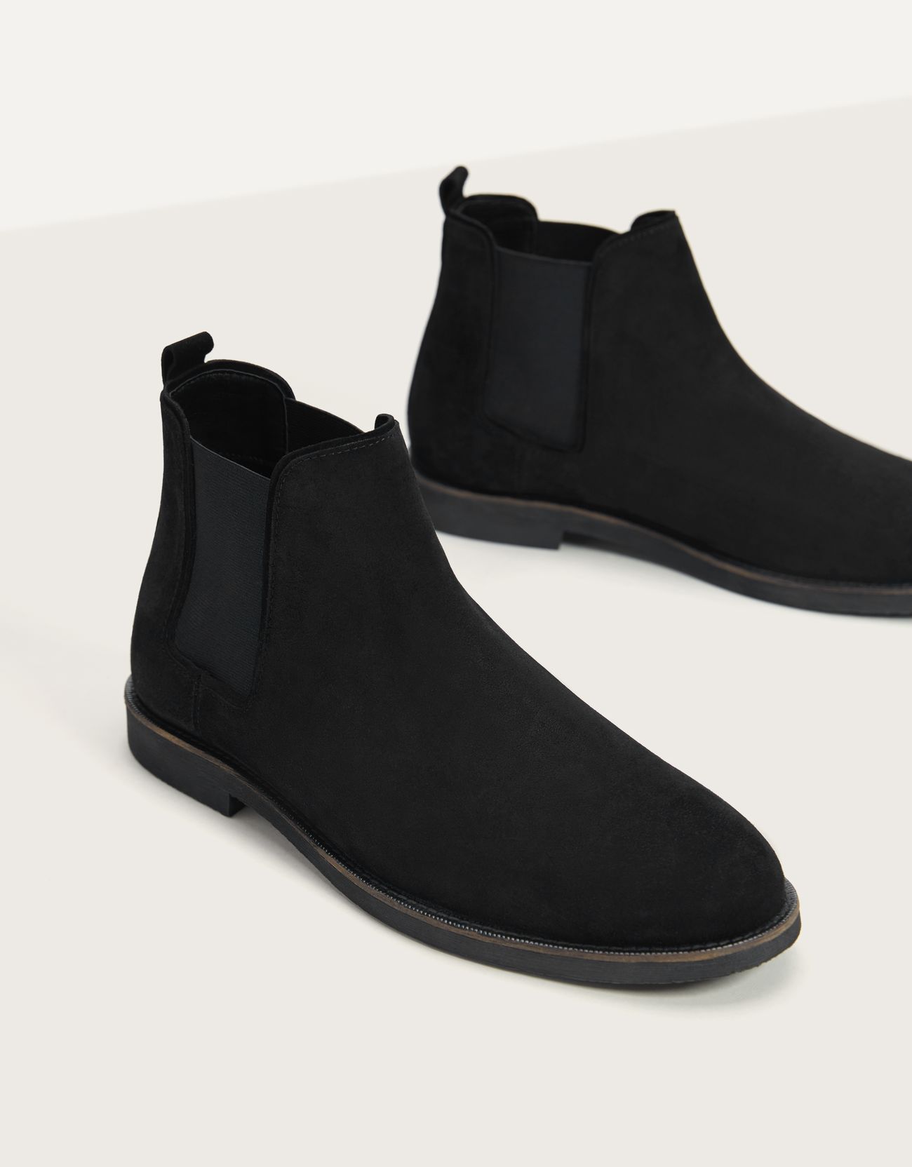 Bershka DERİ yanları elastik panelli bilekte bot 2 Bershka DERİ yanları elastik panelli bilekte bot 3