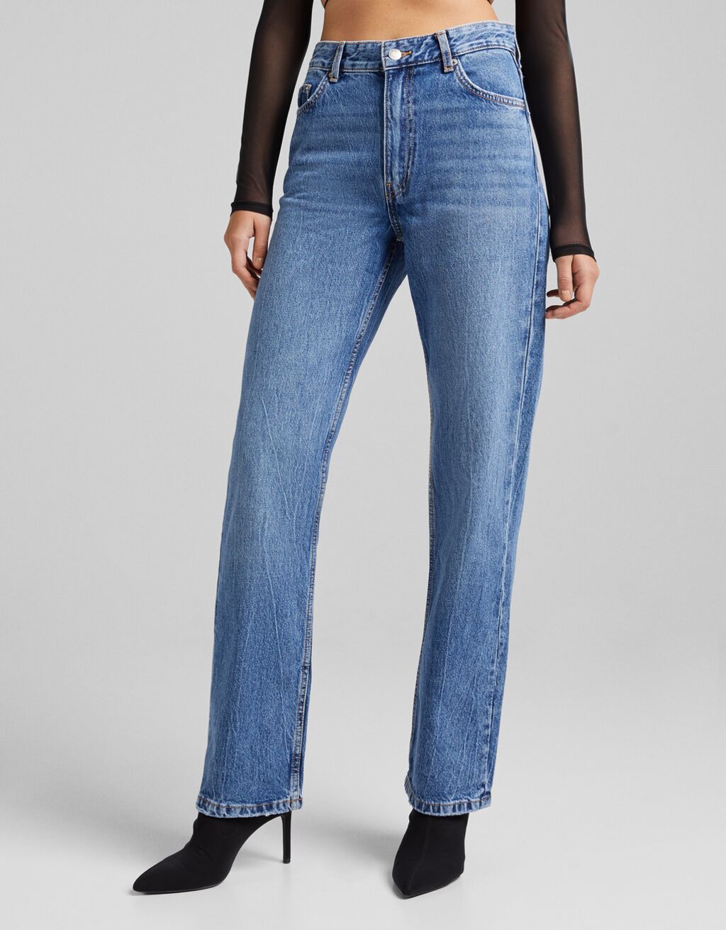 Straight fit high waist jeans